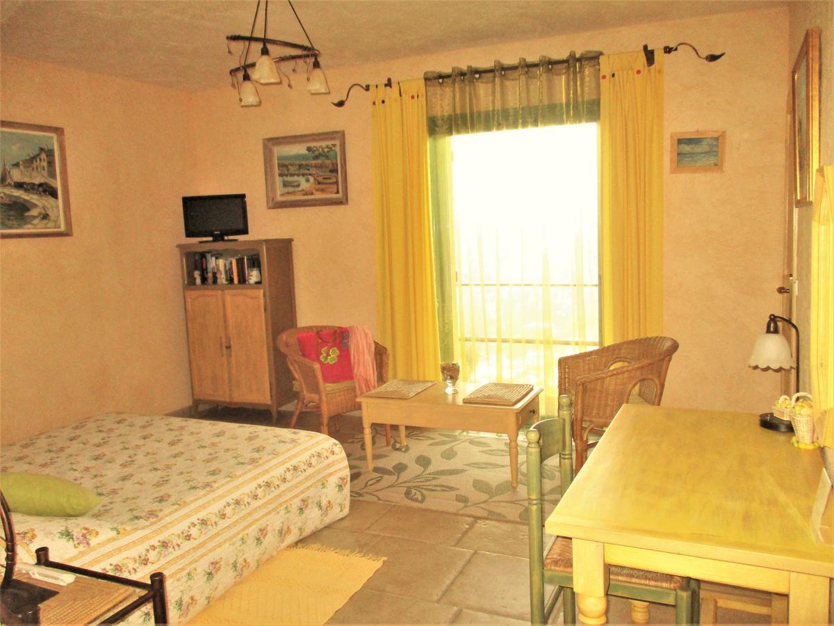 Les Mimosas Bed and Breakfast Menton Exteriör bild