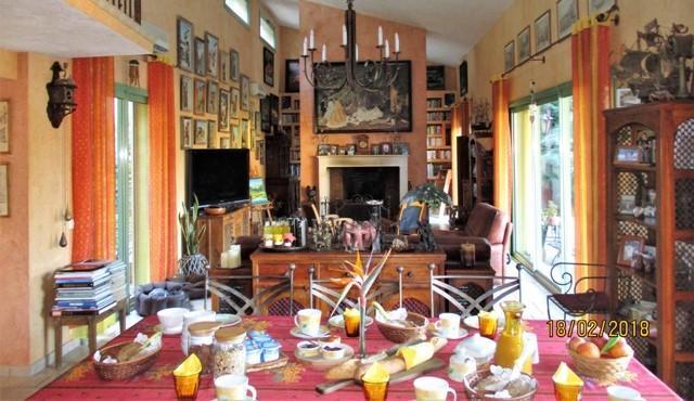 Les Mimosas Bed and Breakfast Menton Exteriör bild